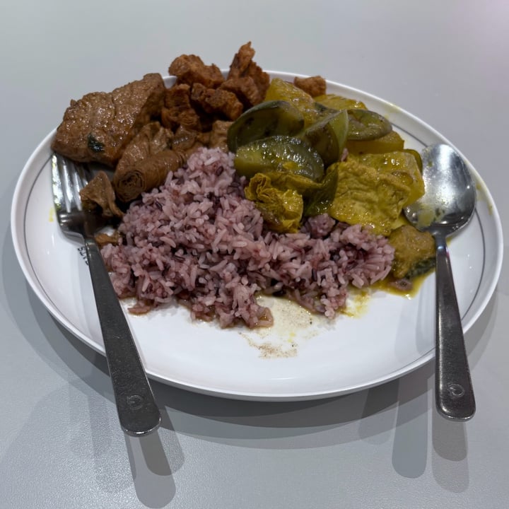 photo of So Vegan โซวีแกน Rice Set shared by @srosamontri on  25 Jan 2025 - review