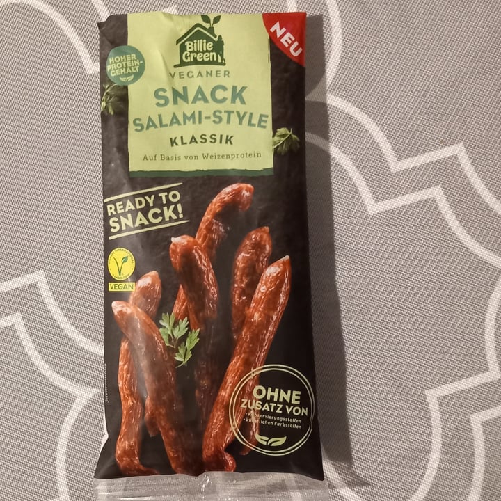 photo of Billie Green Snack Salami-Style Klassik shared by @lamiuppi on  15 Feb 2024 - review
