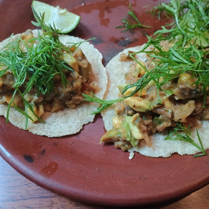 photo of Los Loosers Spicy Fish Tacos shared by @danisdragon on  10 Jun 2025 - review