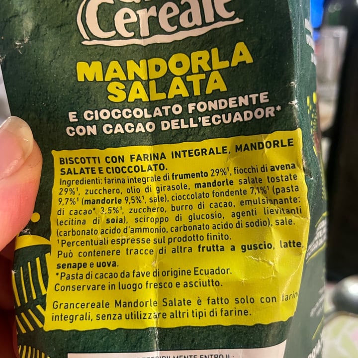 photo of Gran Cereale Gran Cereale mandorla salata shared by @estella0571 on  15 Apr 2024 - review