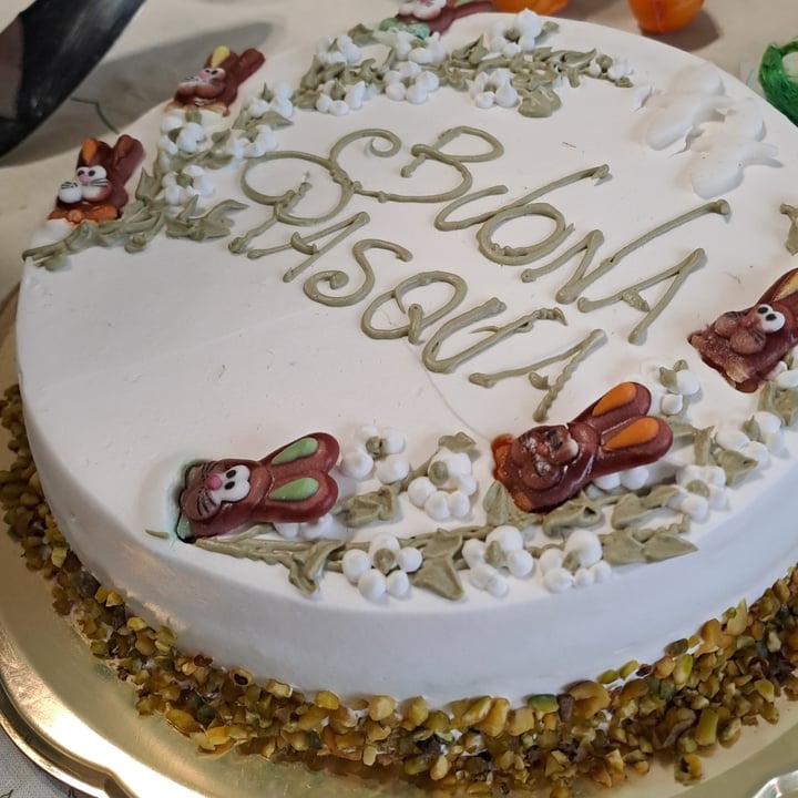 photo of Pasticceria Pieretti Torta Crema E Pistacchio shared by @upliftingoctopus66 on  01 Jul 2024 - review