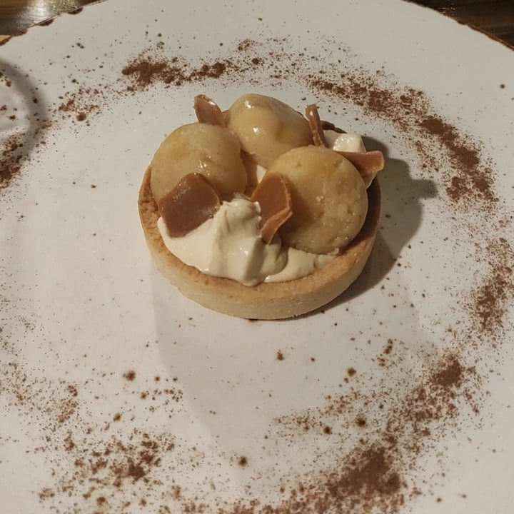 photo of Soul Kitchen Tartelletta con mele e crema di caramello salato montato shared by @carmillabresh on  15 Apr 2024 - review