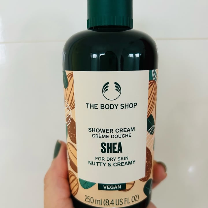 photo of The Body Shop Shea butter shower cream shared by @flaveg2022 on  06 Oct 2023 - review