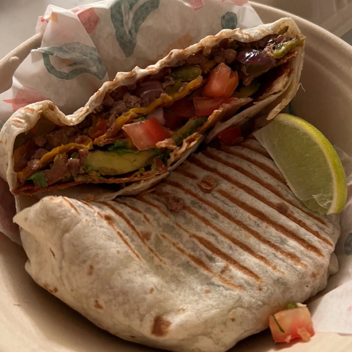 photo of Vegan Grill Diner Crunchwrap shared by @vulvaknuckle on  14 Dec 2023 - review