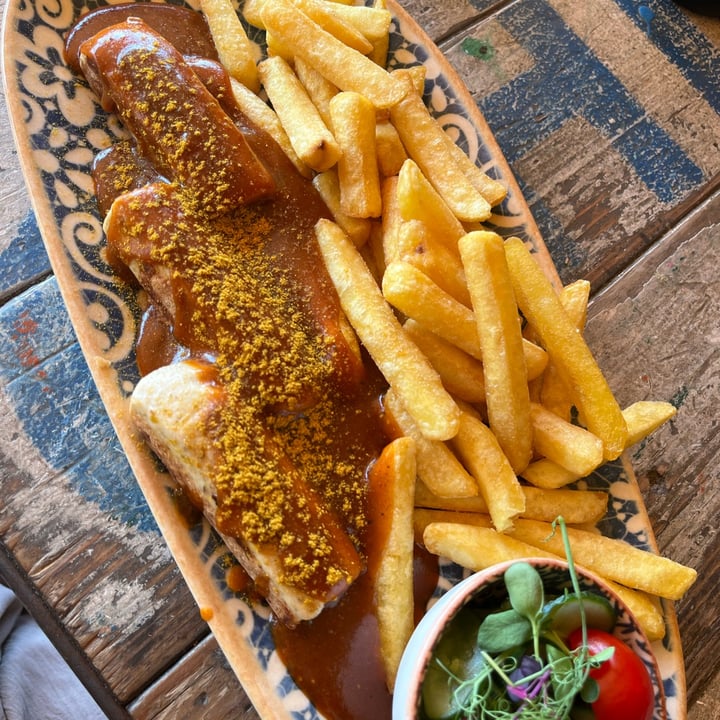 photo of StrandPauli Vegan Currywurst shared by @alicebveg on  21 Aug 2025 - review