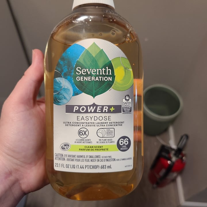photo of Seventh Generation Easy Dose Laundry Detergent Free & Clear shared by @sofihuasteca on  26 Apr 2024 - review
