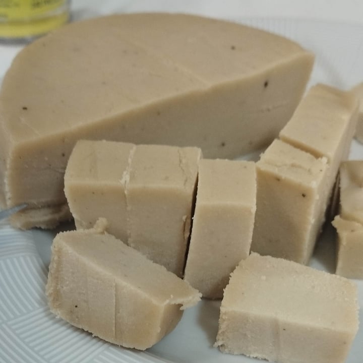 photo of Veg seed Queijo Fermentado  De Castanha De Caju shared by @lelelarcher on  09 Aug 2025 - review