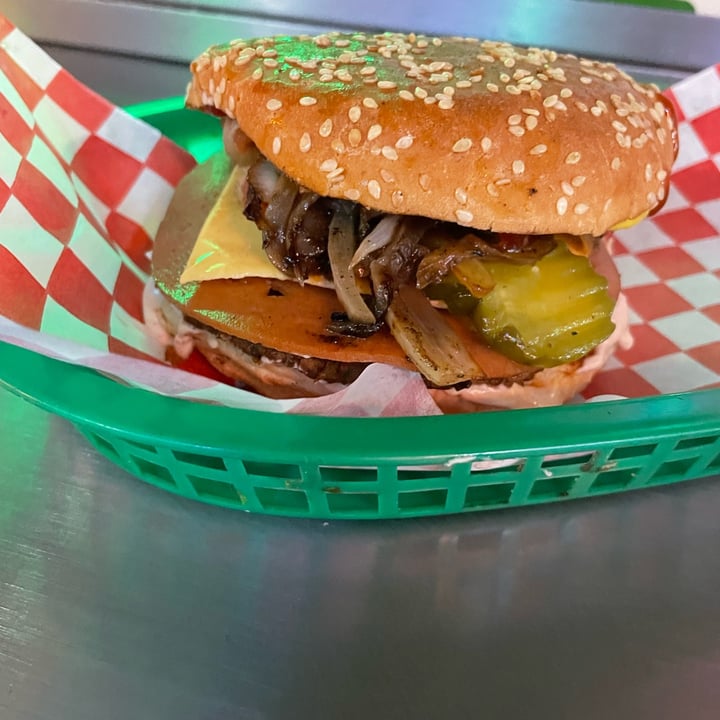 photo of Hamvurguesas Veganas al Carbón Hamvurguesa especial shared by @maravwn on  17 Aug 2024 - review