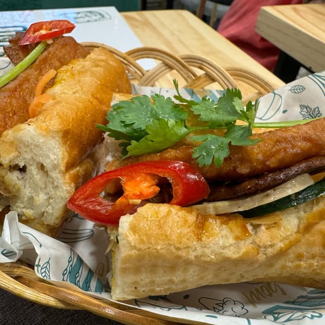 Photo of the dish “saigon delight”