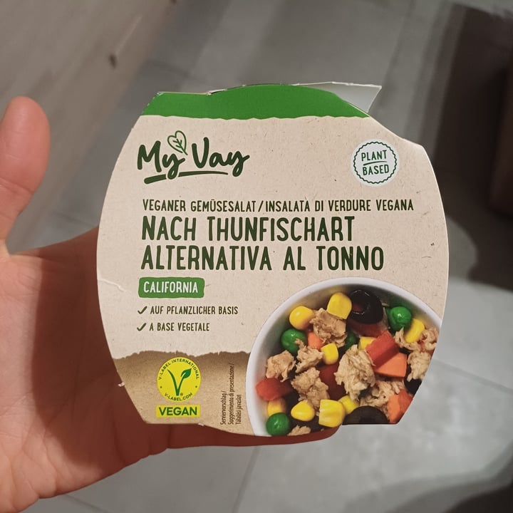 photo of MyVay Nach Thunfischart / Alternativa Al Tonno shared by @theredvegan9 on  15 Jan 2024 - review