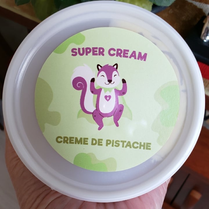 photo of Super Vegan Creme de Pistache shared by @vrgvegana on  24 Jul 2024 - review
