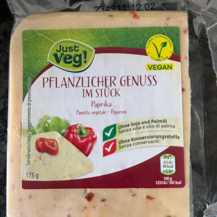 photo of Just Veg! (ALDI Italy) Formaggio shared by @abao on  11 Apr 2024 - review