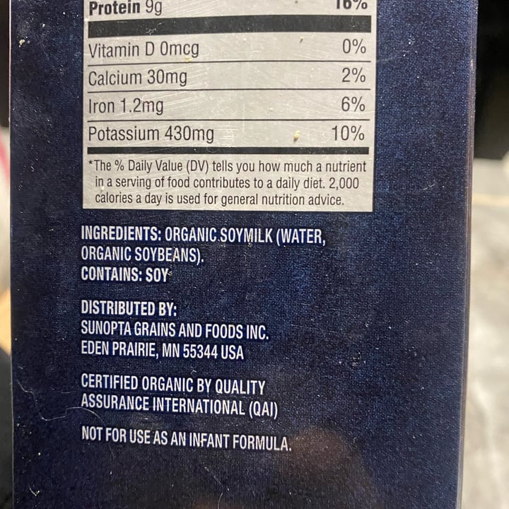 photo of West Life Organic Unsweetened Soymilk Plain shared by @rogerfriday on  08 Feb 2024 - review