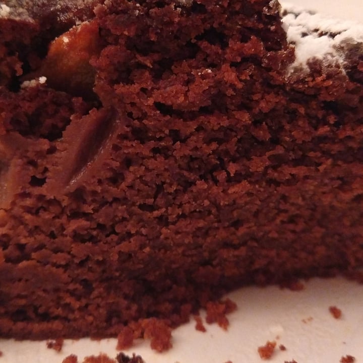 photo of Suraja Cafè Vegan Torta Pere E Cioccolato shared by @benjidetta on  01 Feb 2024 - review