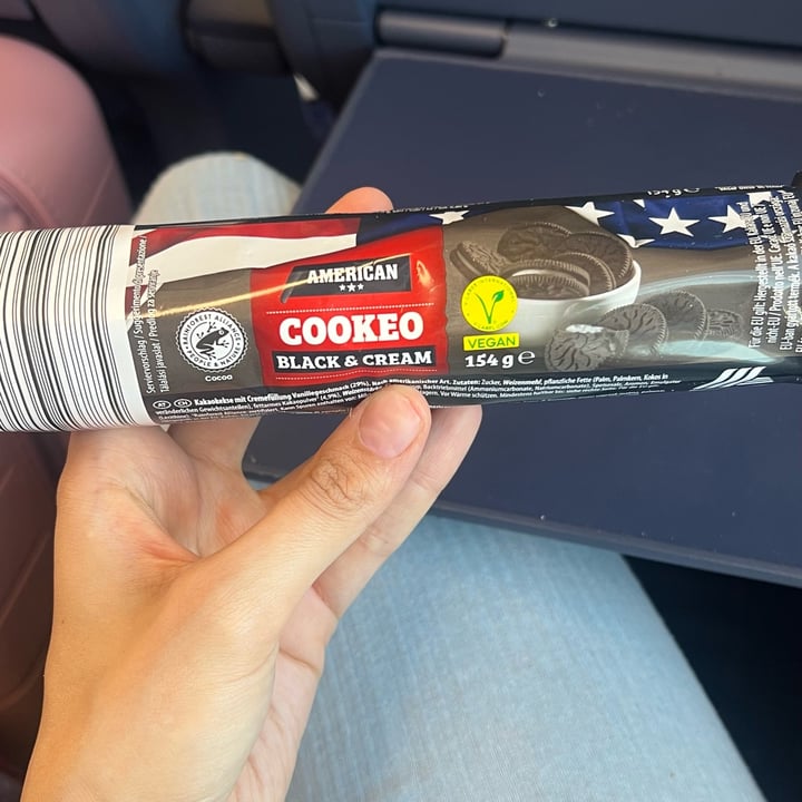 photo of hofer Cookeo Black & Cream shared by @dinolau97 on  10 Aug 2024 - review
