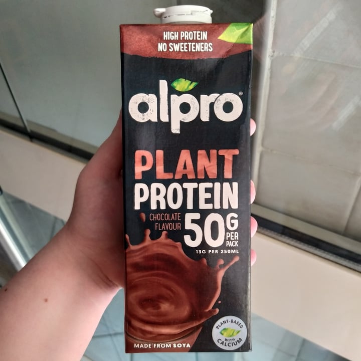photo of Alpro 50g plant protein chocolate flavour shared by @nadiavi on  20 Apr 2024 - review
