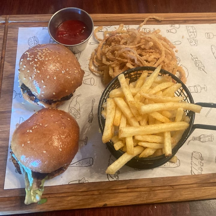 photo of Constantia Glen Vegan Sliders shared by @catherinews on  22 Sep 2023 - review