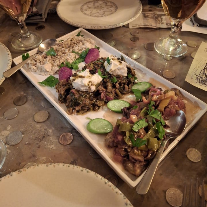 photo of Arch Bistro Mixed 3 Variety Meze Platter shared by @mirth on  31 Jan 2025 - review
