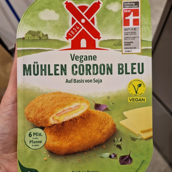 photo of IronMaxx Cordon Bleu Vegan shared by @assunonsolosoia on  03 Mar 2024 - review