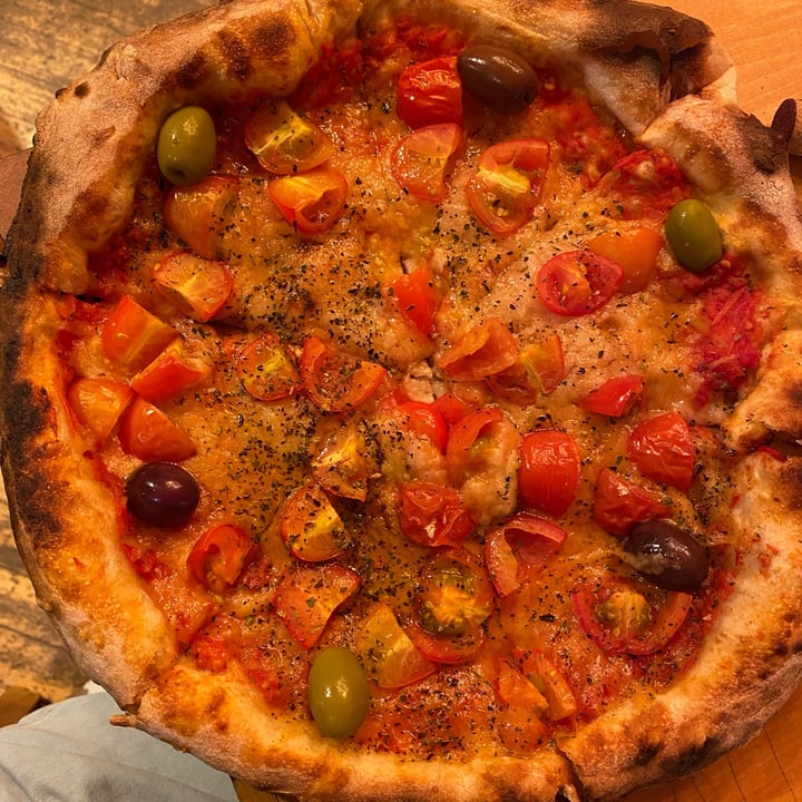 photo of Gina pizzeria - Restaurante Pizza shared by @victorialopez on  07 Jul 2024 - review