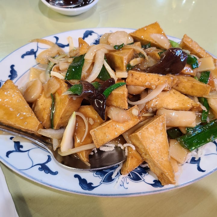 photo of New Peking Wok Mongolian Tofu shared by @sofihuasteca on  26 Apr 2024 - review