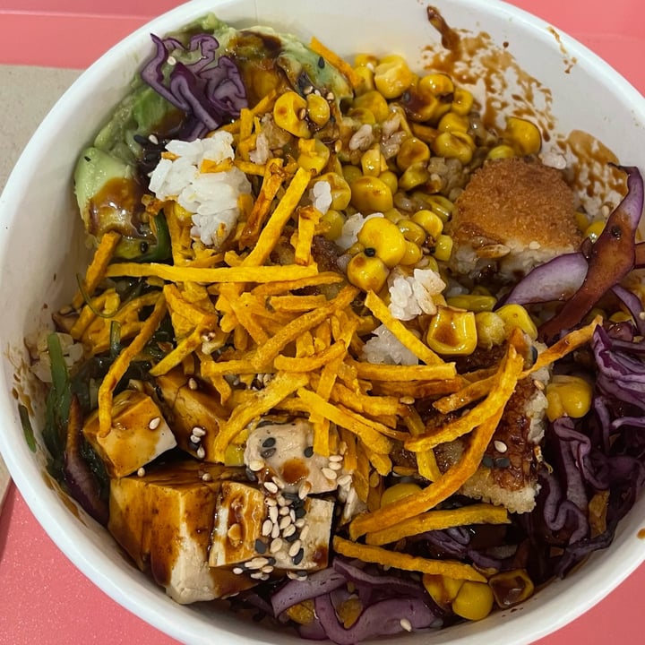 photo of Poke Kal - Globo Poke Vegan shared by @petrat on  19 May 2024 - review