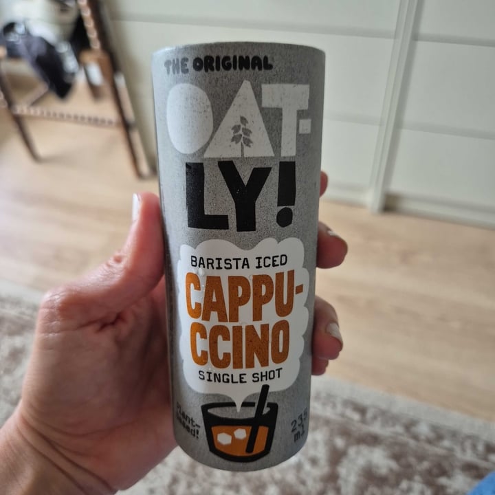 photo of Oatly cappuccino single shot shared by @nikkibasson on  03 Aug 2025 - review