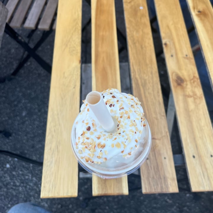 photo of Smögens Glassbar Och Café Nötterig Vegan milkshake shared by @caterinaviti on  14 Aug 2025 - review