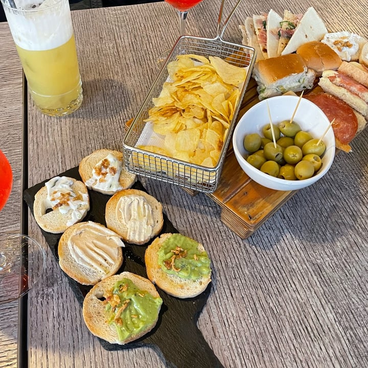 photo of Chulos Bar Aperirif & drink Aperitivo Vegano shared by @adeptaseitanica on  03 May 2024 - review