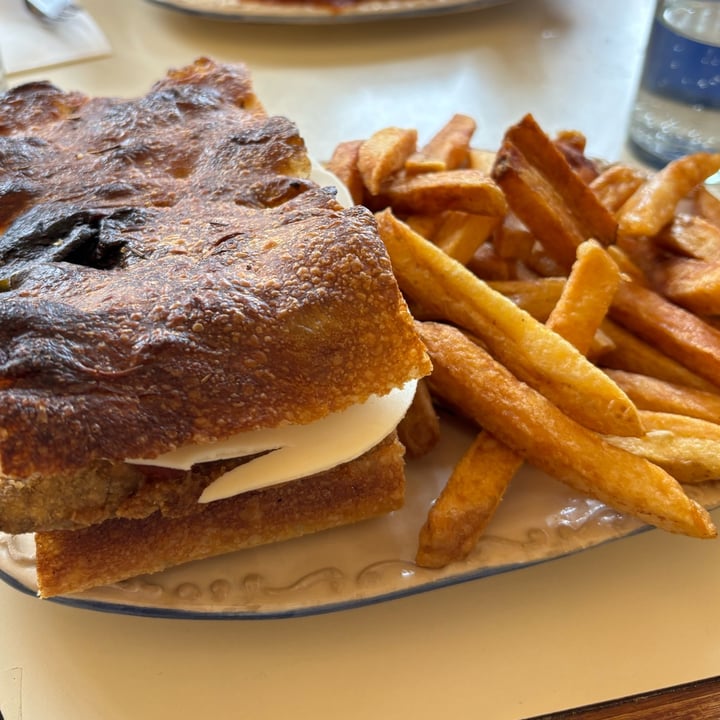 photo of Lebrel Focacceria focaccia shared by @evayufera on  08 Feb 2025 - review
