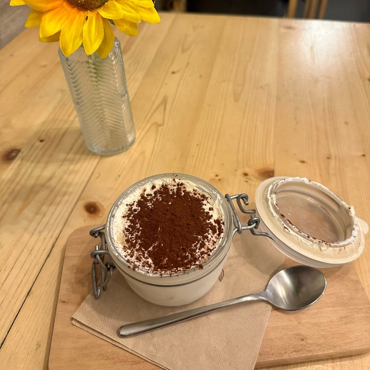 photo of ...IDEM CON PATATE Tiramisù shared by @eglesplendente on  22 Sep 2024 - review