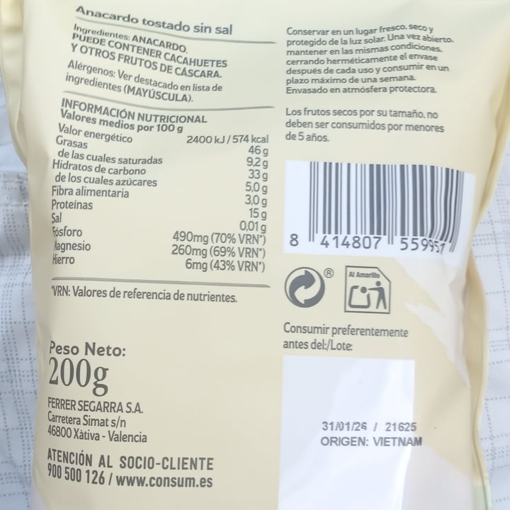 photo of Consum Anacardos tostados sin sal shared by @titoherbito on  03 Oct 2025 - review