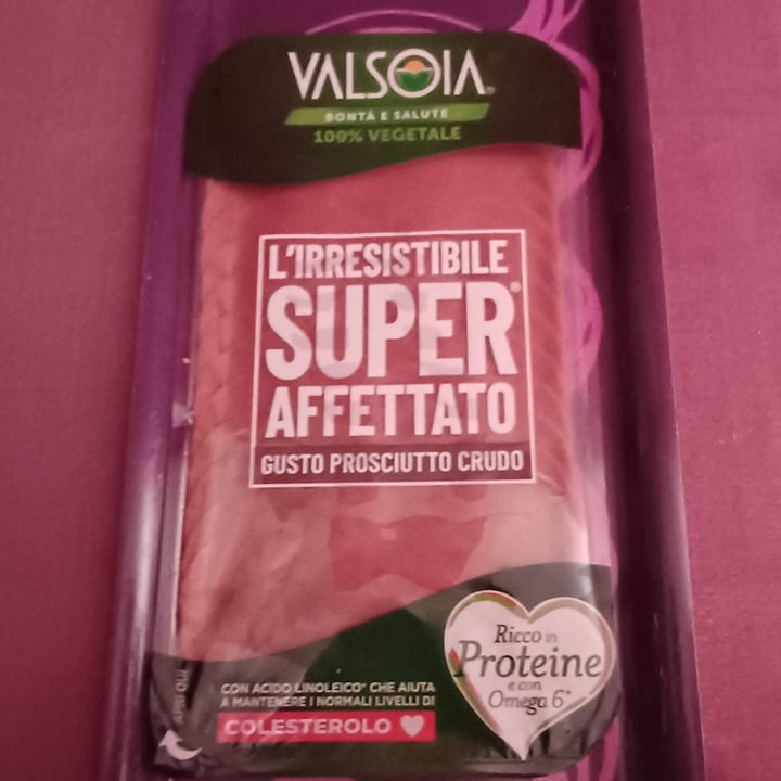 photo of Valsoia L'Irresistibile Super Affettato Gusto Prosciutto Crudo shared by @miocillo0 on  16 May 2024 - review