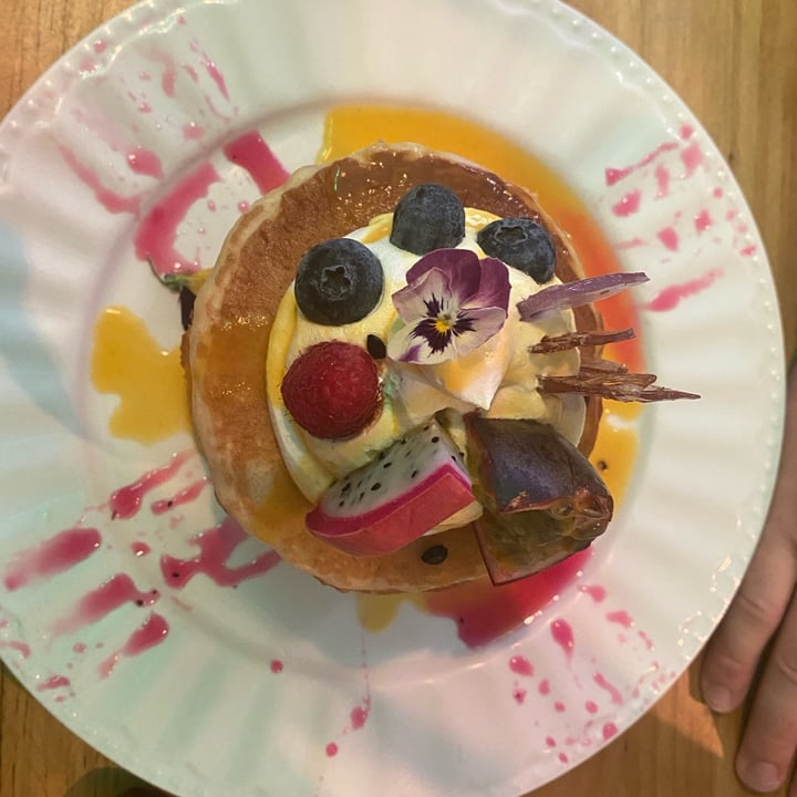 photo of Frutas Prohibidas pancakes de alicia shared by @quinn06 on  14 Oct 2024 - review