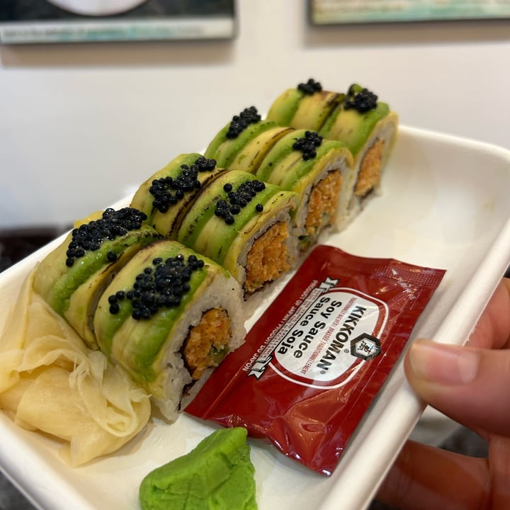 photo of Beyond Sushi (W 37th Street) Charred Avocado Roll shared by @samanthab3 on  13 Oct 2024 - review