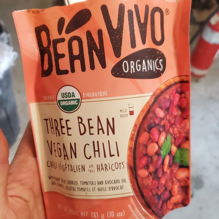 photo of Bean vivo Three Bean Vegan Chili shared by @courage-and-a-brick on  23 Sep 2025 - review