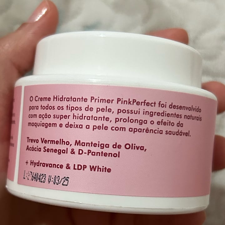 photo of Pink perfect hidratante facial primer shared by @zcr on  11 Jan 2024 - review
