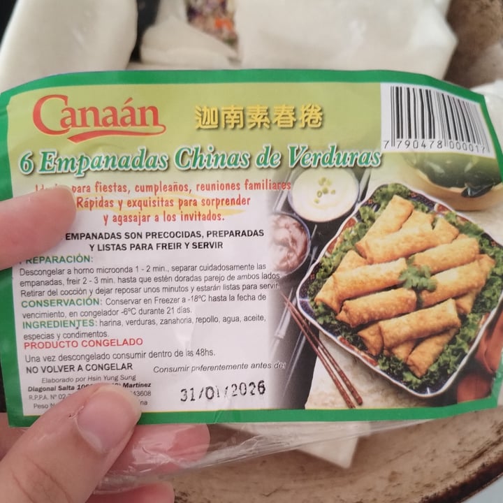 photo of Canaán Empanadas Chinas De Verdura shared by @roflo on  30 May 2025 - review