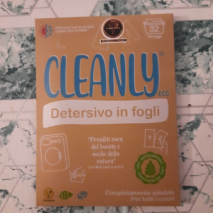 photo of Cleanly detersivo in foglio shared by @irenep on  11 Nov 2024 - review