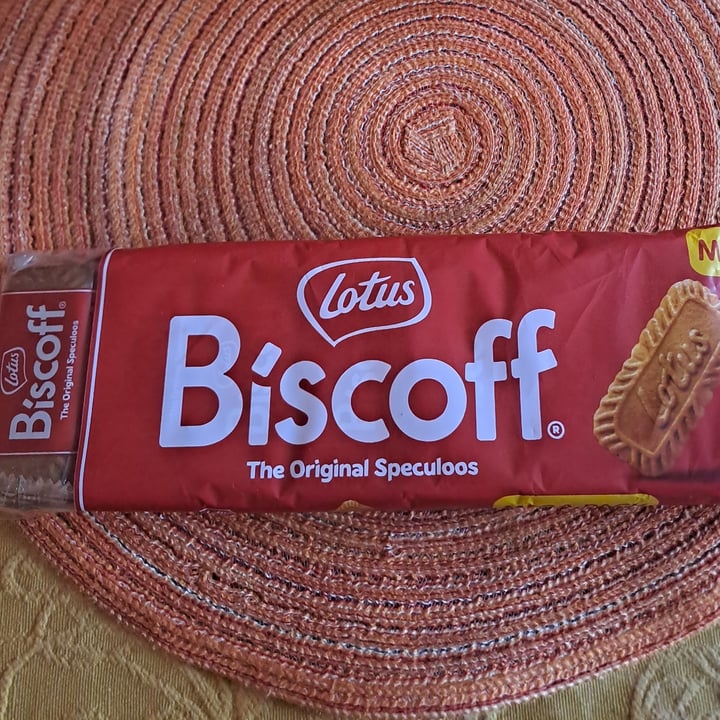 photo of Lotus Biscoff biscotti shared by @alechampe on  23 Nov 2023 - review