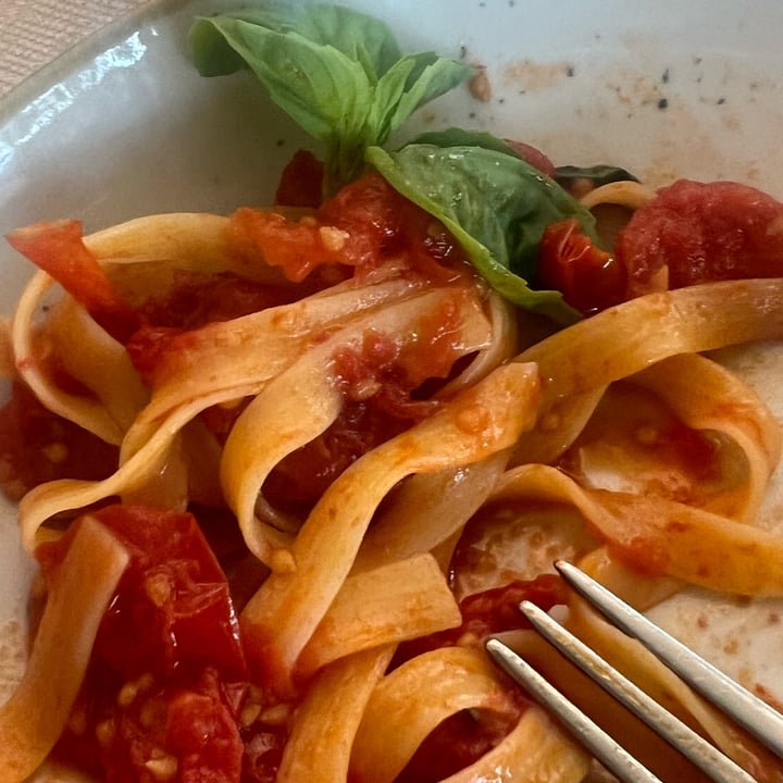 photo of Due Ponti Restaurant tagliatelle senza glutine con pomodori pachino shared by @aananga on  19 Aug 2023 - review