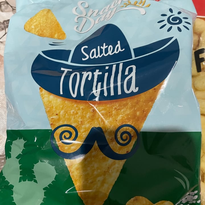 photo of Snack Day Salted tortilla shared by @lunaris on  18 Sep 2024 - review