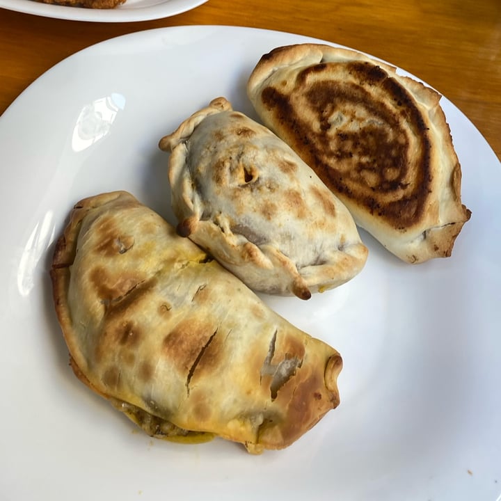 photo of Relicioso - Comida Vegana Empanadas Varias shared by @orneherrera on  13 Aug 2025 - review