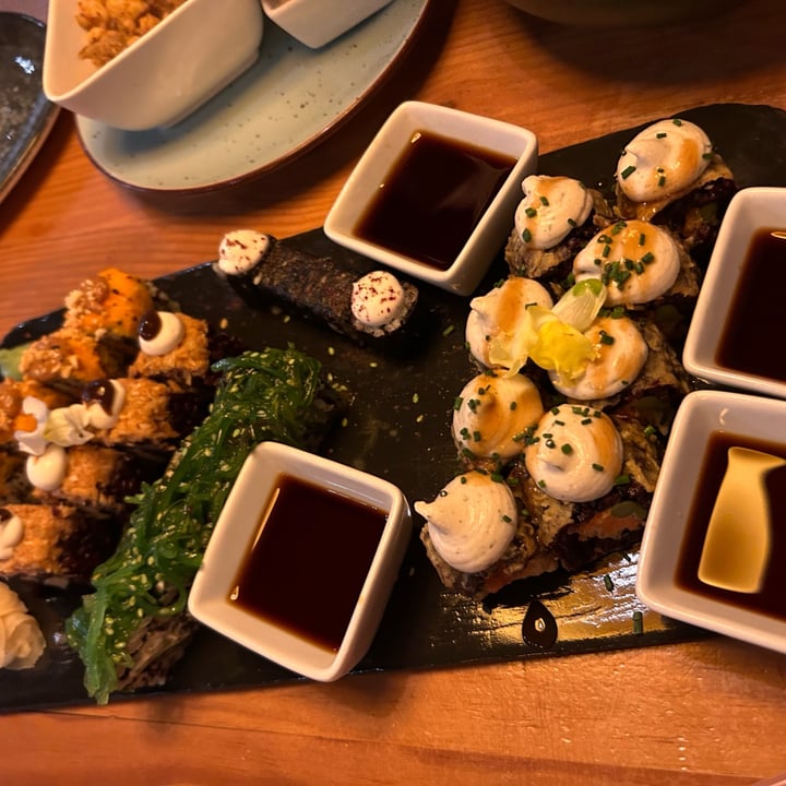 photo of Roots & Rolls sushi degustación shared by @lausomada116 on  04 Oct 2023 - review