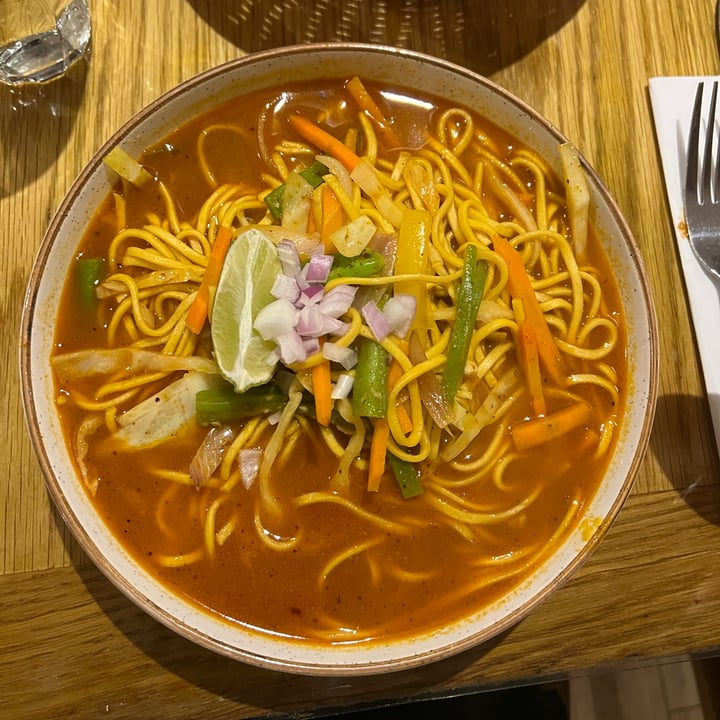 photo of Kamal’s kitchen Veg Thukpa shared by @gingerbreadrhea on  26 Sep 2025 - review