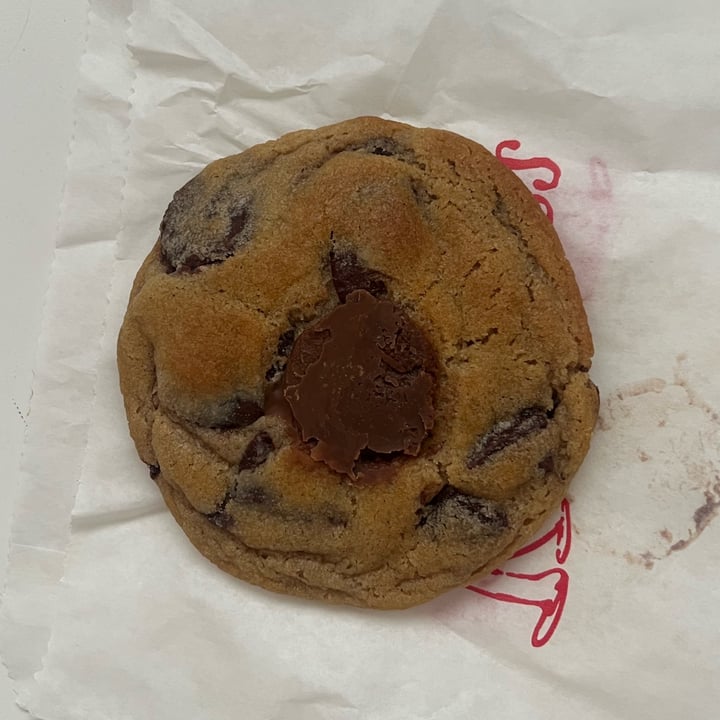 photo of Ben's Cookies Vegan Cookie shared by @mikalayzy on  06 Apr 2024 - review