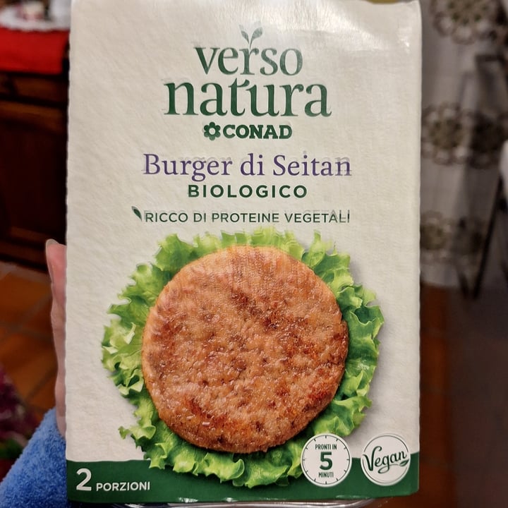 photo of Verso Natura Conad Bio  Burger di seitan biologico shared by @meryveg on  28 Mar 2024 - review