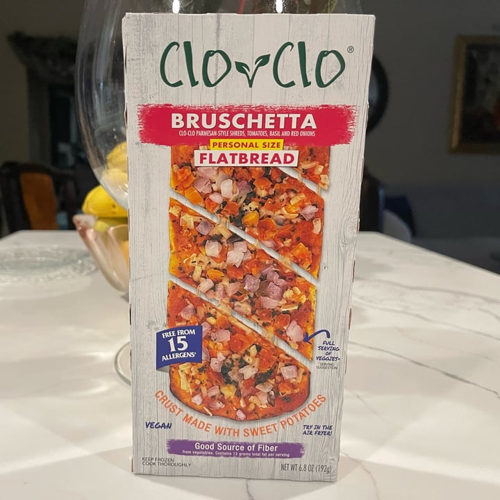 photo of Clo Clo Bruschetta Flatbread shared by @ellefire on  19 Aug 2024 - review