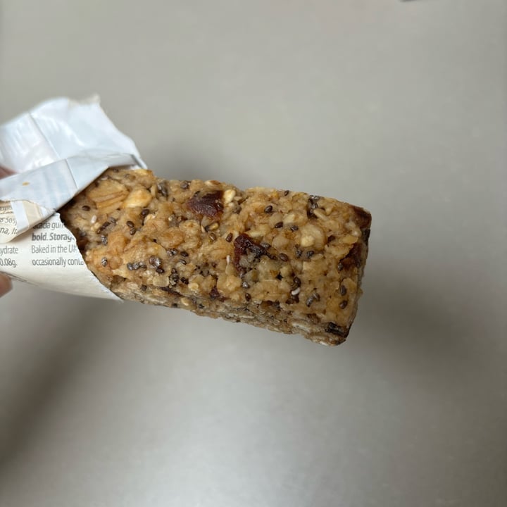 photo of Freee Apricot oat bar shared by @bolpar12 on  07 May 2024 - review