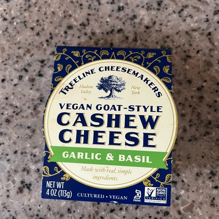 photo of Treeline Cheese Vegan Goat-Style Cashew Cheese (Original) shared by @tatanka05 on  29 Jul 2024 - review